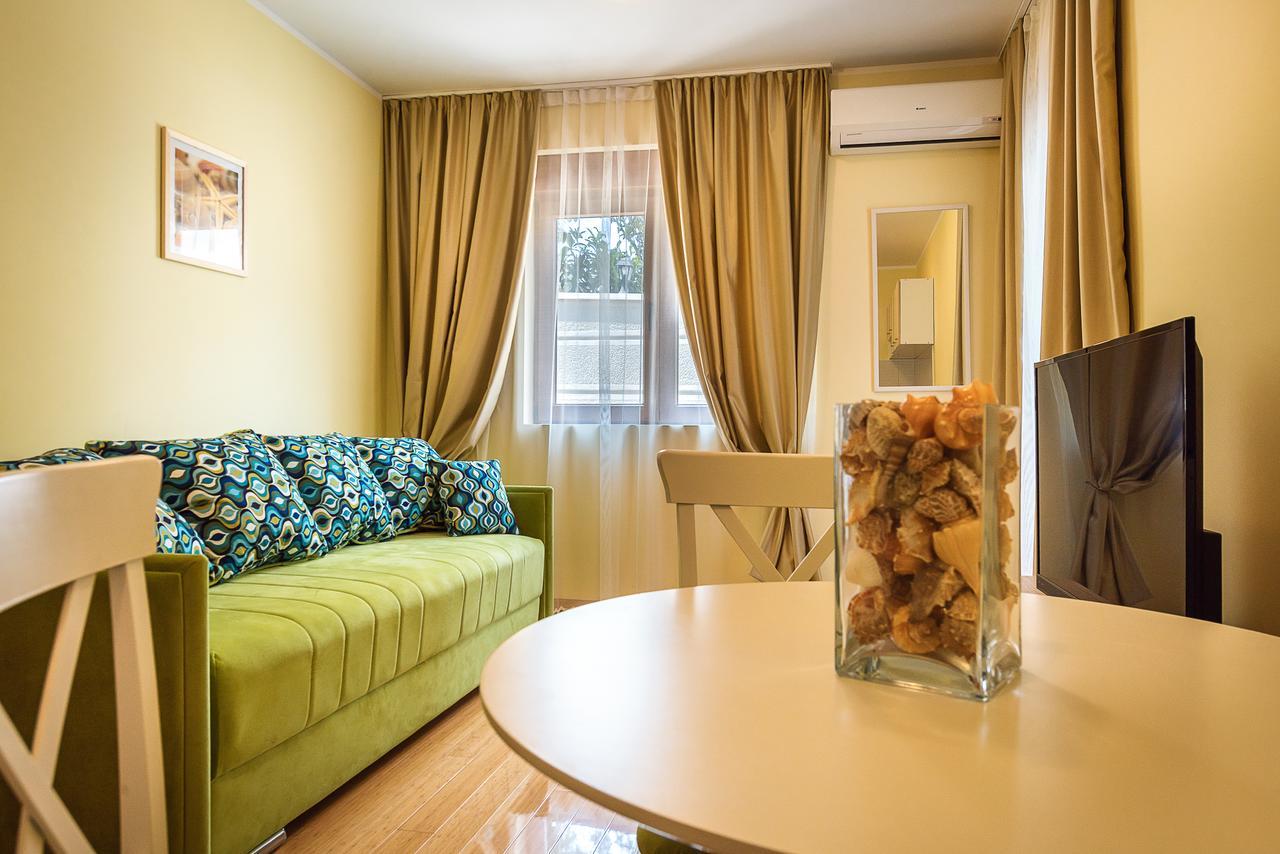 Santorini Apart Krasići Ngoại thất bức ảnh
