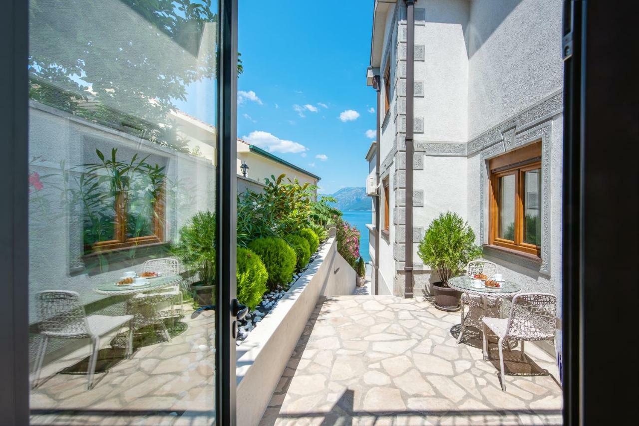 Santorini Apart Krasići Ngoại thất bức ảnh